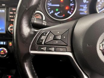 Nissan Qashqai 1.5 dCi N-Connecta Euro 6 (s/s) 5dr
