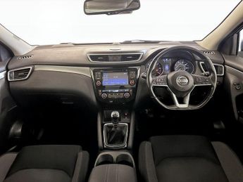 Nissan Qashqai 1.5 dCi N-Connecta Euro 6 (s/s) 5dr