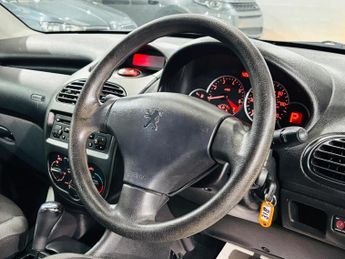 Peugeot 206 1.6 16v Look Tiptronic 5dr