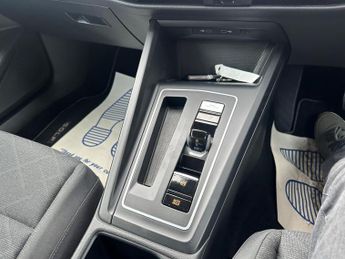 Volkswagen Golf 1.5 eTSI MHEV Life DSG Euro 6 (s/s) 5dr