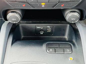 Ford Ranger 3.2 TDCi Wildtrak Auto 4WD Euro 5 4dr