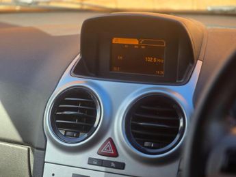 Vauxhall Corsa 1.4 16V Excite Euro 5 5dr (A/C)