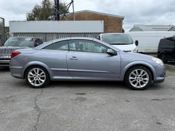 Vauxhall Astra 1.8i Design Twin Top 2dr