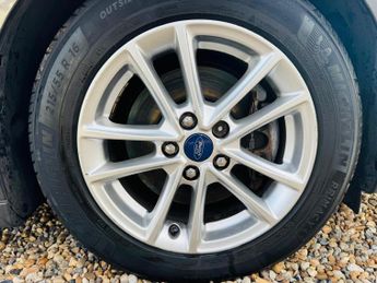 Ford Grand C-Max 1.5 TDCi Zetec Powershift Euro 6 (s/s) 5dr