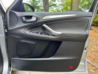 Ford S-Max 2.0 TDCi Titanium 5dr