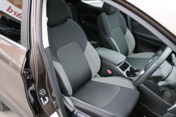 Nissan Qashqai 1.3 DIG-T N-Connecta DCT Auto Euro 6 (s/s) 5dr