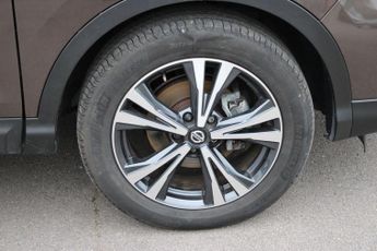 Nissan Qashqai 1.3 DIG-T N-Connecta DCT Auto Euro 6 (s/s) 5dr