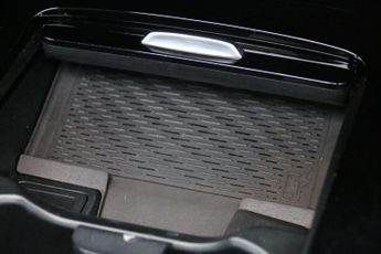 Mercedes-Benz A Class 1.3 A250e 15.6kWh AMG Line Night Edition (Premium Plus) Saloon 4