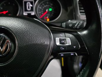 Volkswagen Golf 1.0 TSI SE Nav DSG Euro 6 (s/s) 5dr