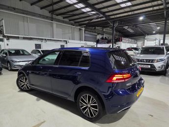 Volkswagen Golf 1.0 TSI SE Nav DSG Euro 6 (s/s) 5dr