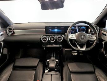 Mercedes-Benz CLA 2.0 CLA220d AMG Line (Premium) Coupe 8G-DCT Euro 6 (s/s) 4dr