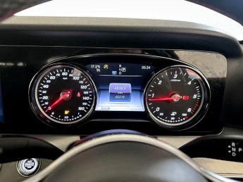 Mercedes-Benz E Class 2.0 E220d SE G-Tronic+ Euro 6 (s/s) 4dr