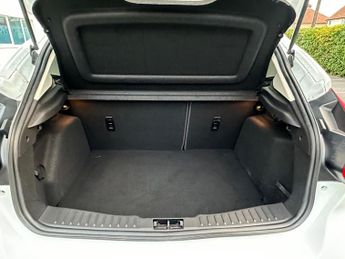 Ford Focus 1.6 Zetec Powershift Euro 5 5dr