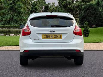 Ford Focus 1.6 Zetec Powershift Euro 5 5dr