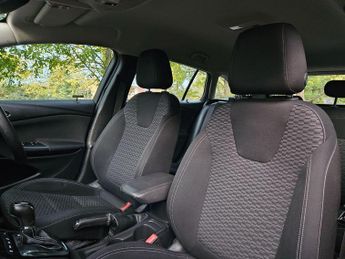 Vauxhall Astra 1.4i Turbo SRi Sports Tourer Auto Euro 6 (s/s) 5dr