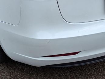 Tesla Model 3 Standard Range Plus Auto RWD 4dr