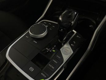 BMW 3 Series 2.0 330e 12kWh SE Pro Auto Euro 6 (s/s) 4dr