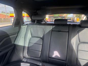 Jaguar F-PACE 2.0 D180 R-Sport Auto AWD Euro 6 (s/s) 5dr