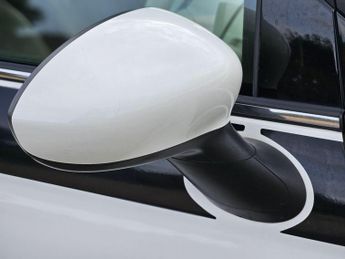 Fiat 500 0.9 TwinAir Lounge Dualogic Euro 6 (s/s) 3dr