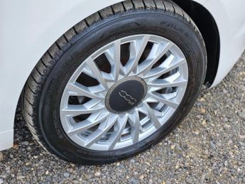 Fiat 500 0.9 TwinAir Lounge Dualogic Euro 6 (s/s) 3dr