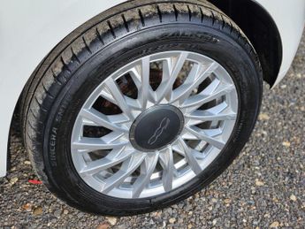 Fiat 500 0.9 TwinAir Lounge Dualogic Euro 6 (s/s) 3dr