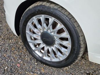 Fiat 500 0.9 TwinAir Lounge Dualogic Euro 6 (s/s) 3dr