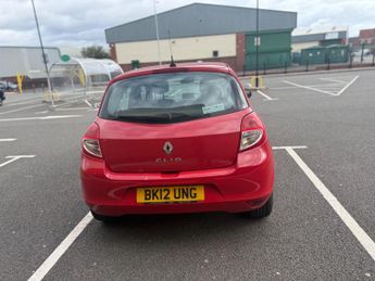 Renault Clio 1.2 Dynamique TomTom Euro 5 5dr