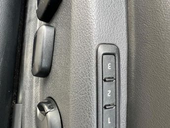 Skoda Superb 2.0 TDI Laurin & Klement DSG Auto 6Spd 4WD Euro 6 (s/s) 5dr