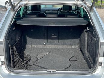 Skoda Superb 2.0 TDI Laurin & Klement DSG Auto 6Spd 4WD Euro 6 (s/s) 5dr