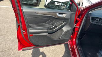 Ford Focus 1.5T EcoBoost Vignale Auto Euro 6 (s/s) 5dr