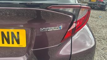 Toyota C-HR 1.8 VVT-h Icon CVT Euro 6 (s/s) 5dr