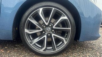 Toyota Corolla 2.0 VVT-h Excel CVT Euro 6 (s/s) 5dr