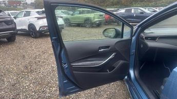 Toyota Corolla 2.0 VVT-h Excel CVT Euro 6 (s/s) 5dr