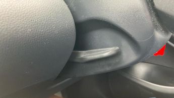 Toyota Yaris 1.5 VVT-h Design E-CVT Euro 6 (s/s) 5dr