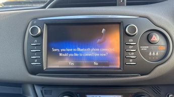 Toyota Yaris 1.5 VVT-h Icon Tech E-CVT Euro 6 (s/s) 5dr