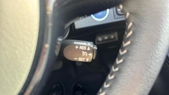 Toyota Yaris 1.5 VVT-h Icon Tech E-CVT Euro 6 (s/s) 5dr