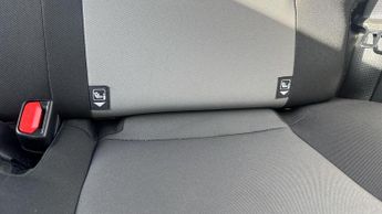 Toyota Yaris 1.5 VVT-h Icon Tech E-CVT Euro 6 (s/s) 5dr