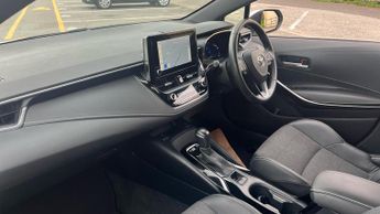 Toyota Corolla 1.8 VVT-h Design CVT Euro 6 (s/s) 5dr