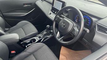 Toyota Corolla 1.8 VVT-h Design CVT Euro 6 (s/s) 5dr
