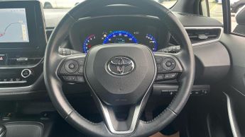 Toyota Corolla 1.8 VVT-h Design CVT Euro 6 (s/s) 5dr