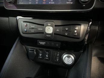 Nissan Leaf TEKNA
