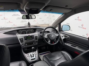 SsangYong Turismo 2.2D EX T-Tronic Euro 6 5dr