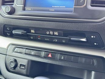 Toyota PROACE Verso 1.6D Shuttle Medium MPV MWB Euro 6 (s/s) 5dr (9 Seat)