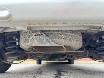 Toyota PROACE Verso 1.6D Shuttle Medium MPV MWB Euro 6 (s/s) 5dr (9 Seat)