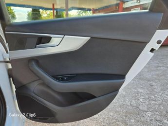 Audi A4 Avant 2.0 TDI ultra Sport S Tronic Euro 6 (s/s) 5dr