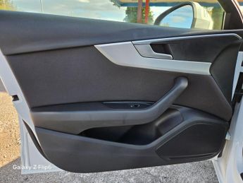 Audi A4 Avant 2.0 TDI ultra Sport S Tronic Euro 6 (s/s) 5dr