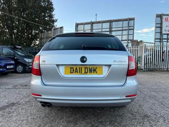 Skoda Superb 2.0 TDI Elegance DSG Euro 5 5dr