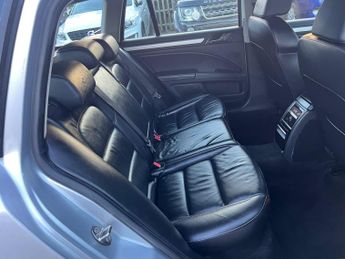 Skoda Superb 2.0 TDI Elegance DSG Euro 5 5dr