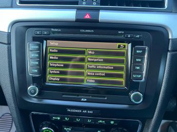 Skoda Superb 2.0 TDI Elegance DSG Euro 5 5dr