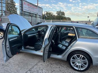 Skoda Superb 2.0 TDI Elegance DSG Euro 5 5dr